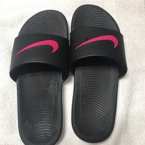 Nike slides